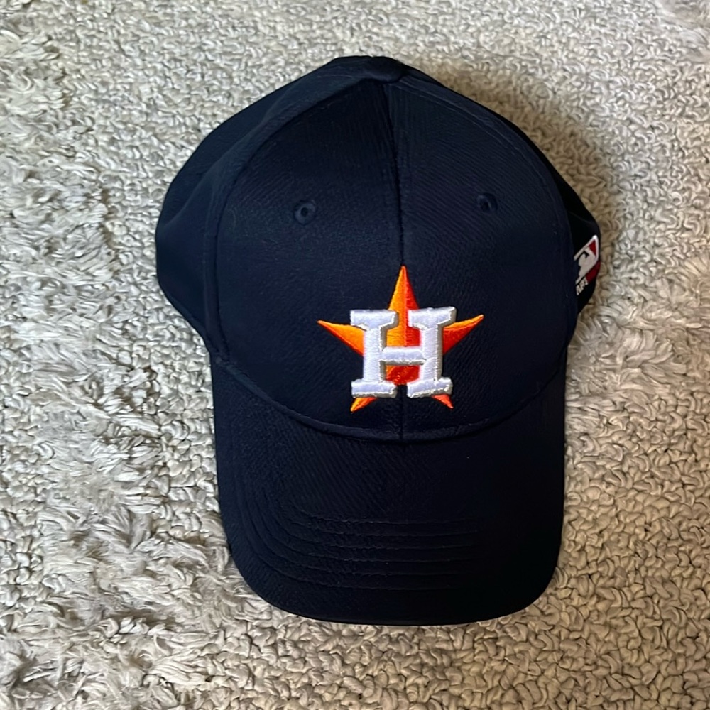Youth Houston Astros baseball hat with Velcro closure